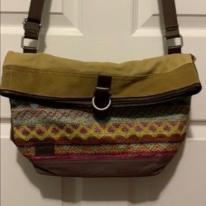 TOMS sweater messenger bag